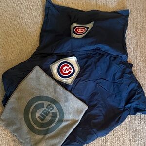 Pottery Barn Teen Navy and Gray Duvet Cover Set